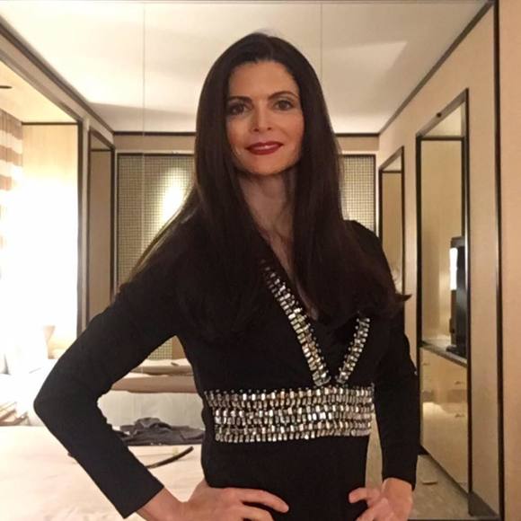 Meet your Posher, Heather - Picture 1 of 1